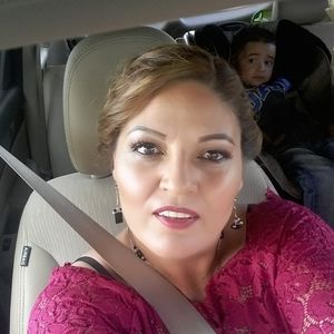 Meet your Posher, Aracely